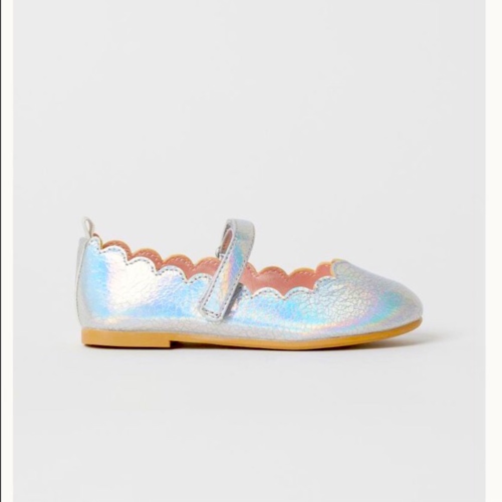 NWT H&M Girls Shimmery Ballet Flats